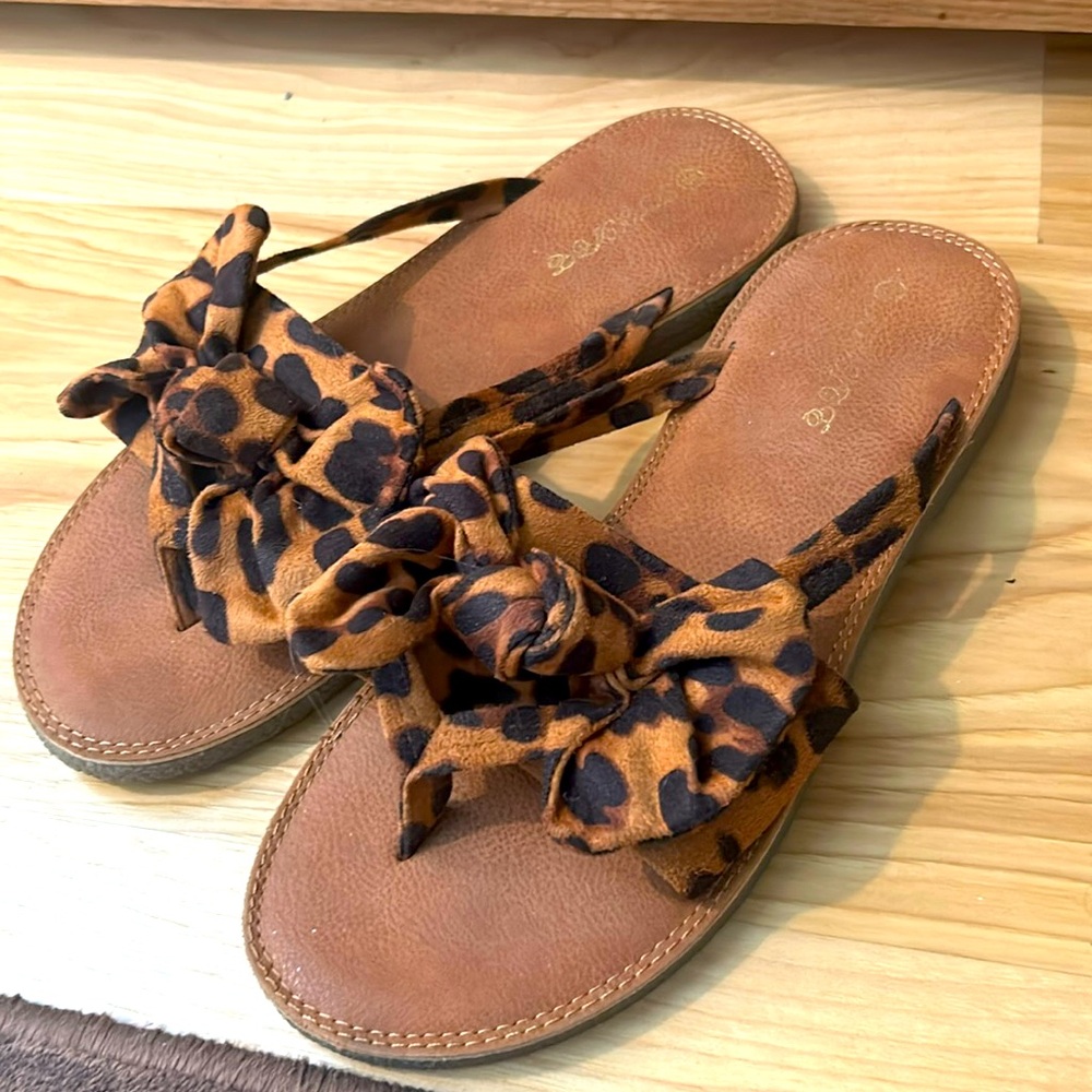 Leopard Flip Flops